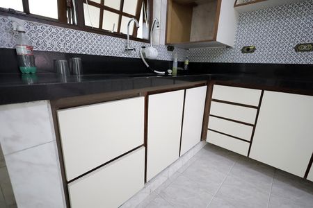 Casa à venda com 250m², 3 quartos e 4 vagasCozinha