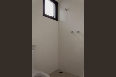 Apartamento à venda com 57m², 2 quartos e 1 vaga Apartamento à venda com 57m², 2 quartos e 1 vagaBanheiro da Suíte 1