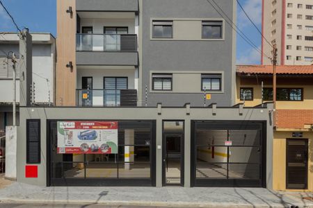 Apartamento à venda com 57m², 2 quartos e 1 vaga Apartamento à venda com 57m², 2 quartos e 1 vagaFachada
