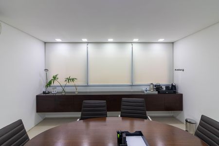 Apartamento para alugar com 90m², 1 quarto e 2 vagas Apartamento para alugar com 90m², 1 quarto e 2 vagasCoworking