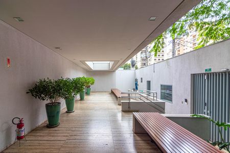 Apartamento para alugar com 90m², 1 quarto e 2 vagas Apartamento para alugar com 90m², 1 quarto e 2 vagasEntrada