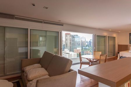 Apartamento para alugar com 90m², 1 quarto e 2 vagas Apartamento para alugar com 90m², 1 quarto e 2 vagasSala de TV