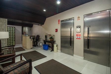 Hall de apartamento para alugar com 1 quarto, 30m² em Independência, Porto Alegre