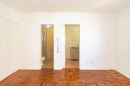 Sala / Quarto  de apartamento para alugar com 1 quarto, 30m² em Independência, Porto Alegre