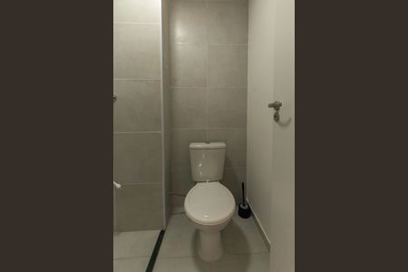 Apartamento para alugar com 38m², 2 quartos e sem vagaBanheiro