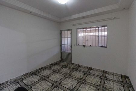 Sala de casa para alugar com 3 quartos, 125m² em Vila Carmela I, Guarulhos