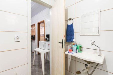 Casa para alugar com 70m², 2 quartos e 1 vagaBanheiro