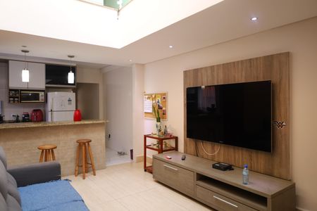 Casa à venda com 360m², 3 quartos e 2 vagasSala
