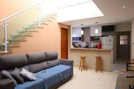 Sala de casa à venda com 3 quartos, 360m² em Parada Xv de Novembro, São Paulo