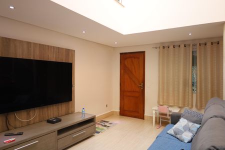 Sala de casa à venda com 3 quartos, 360m² em Parada Xv de Novembro, São Paulo