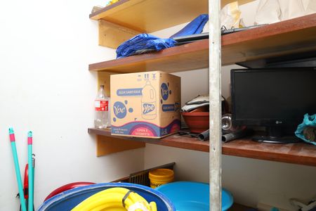 Casa à venda com 360m², 3 quartos e 2 vagasDepósito