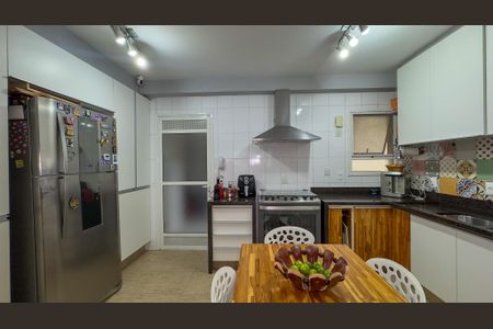 Apartamento à venda com 135m², 3 quartos e 2 vagasCozinha