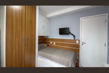 Apartamento à venda com 135m², 3 quartos e 2 vagasQuarto 2 - Suíte