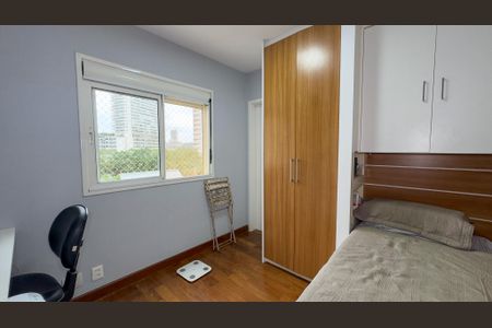 Apartamento à venda com 135m², 3 quartos e 2 vagasQuarto 2 - Suíte