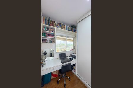 Apartamento à venda com 135m², 3 quartos e 2 vagasCloset da suíte