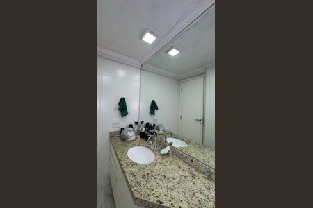 Apartamento à venda com 135m², 3 quartos e 2 vagasBanheiro da Suíte 1