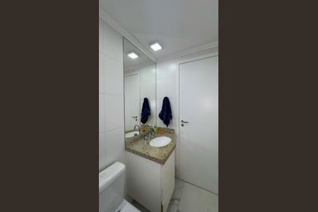 Apartamento à venda com 135m², 3 quartos e 2 vagasBanheiro da Suíte 2