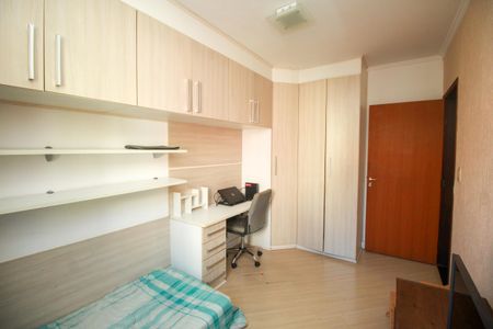 Apartamento à venda com 78m², 2 quartos e 1 vagaQuarto 2