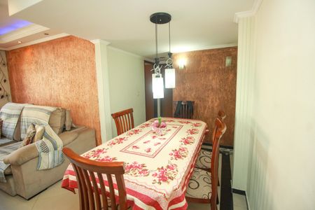 Apartamento à venda com 78m², 2 quartos e 1 vagaSala de Jantar