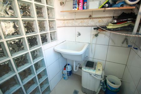 Apartamento à venda com 78m², 2 quartos e 1 vagaÁrea de Serviço