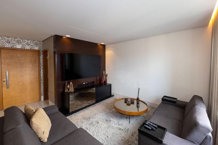 Apartamento à venda com 201m², 4 quartos e 4 vagasSala de TV