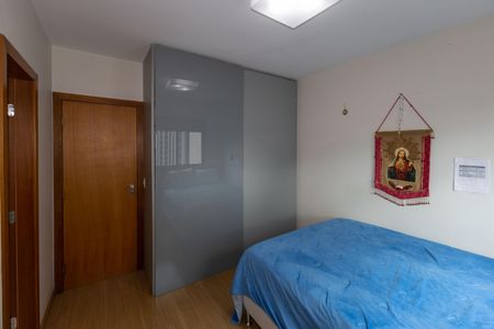 Apartamento à venda com 201m², 4 quartos e 4 vagasSuíte 1