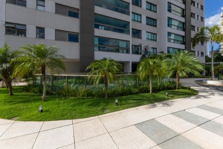 Apartamento à venda com 201m², 4 quartos e 4 vagasÁrea comum 