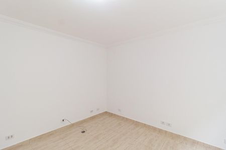 Sala de casa para alugar com 2 quartos, 70m² em Parque Santa Teresa, Carapicuíba