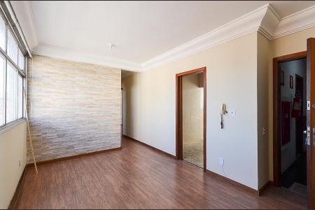 Sala Ambientes de apartamento para alugar com 2 quartos, 62m² em Ipiranga, Belo Horizonte