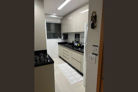Apartamento à venda com 68m², 2 quartos e 1 vagaCozinha