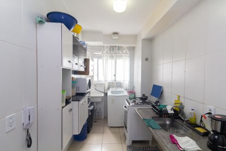 Apartamento para alugar com 50m², 2 quartos e 1 vaga Apartamento para alugar com 50m², 2 quartos e 1 vagaCozinha e Área de Serviço