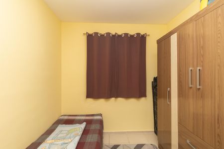 Quarto 1 de apartamento para alugar com 2 quartos, 50m² em Jardim Guaianazes, São Paulo