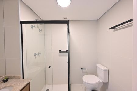 Banheiro Social de kitnet/studio à venda com 1 quarto, 45m² em Vila Mariana, São Paulo