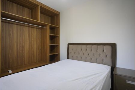 Quarto de kitnet/studio para alugar com 1 quarto, 49m² em Jardim Botânico, Porto Alegre