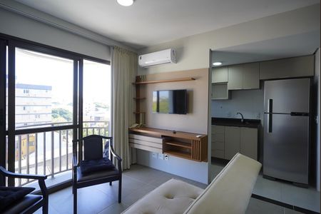 Sala de kitnet/studio para alugar com 1 quarto, 49m² em Jardim Botânico, Porto Alegre