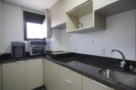 Cozinha de kitnet/studio para alugar com 1 quarto, 49m² em Jardim Botânico, Porto Alegre