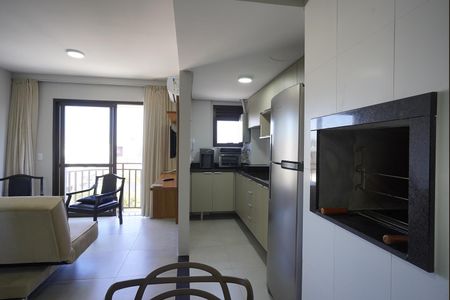 Sala de kitnet/studio para alugar com 1 quarto, 49m² em Jardim Botânico, Porto Alegre