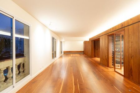 Apartamento à venda com 193m², 3 quartos e 2 vagasFoto 05