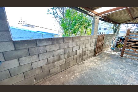Casa para alugar com 40m², 1 quarto e 1 vagaÁrea de Serviço