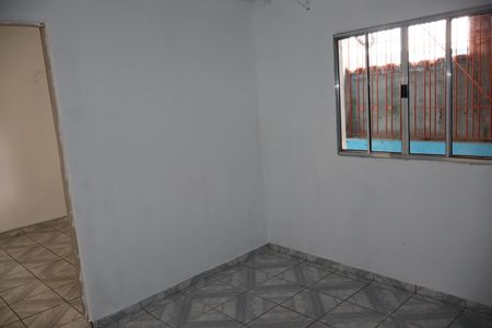 Casa para alugar com 60m², 1 quarto e 1 vagaQuarto