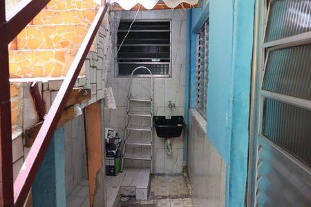 Casa para alugar com 60m², 1 quarto e 1 vagaÁrea de Serviço