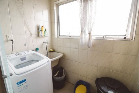 Apartamento à venda com 59m², 2 quartos e 1 vaga Apartamento à venda com 59m², 2 quartos e 1 vagaÁrea de Serviço