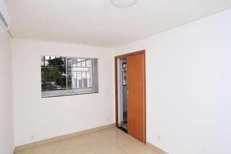 Casa para alugar com 500m², 3 quartos e 1 vagaSuíte