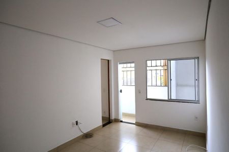 Casa para alugar com 500m², 3 quartos e 1 vagaSala