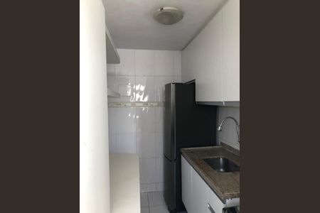 Apartamento à venda com 80m², 3 quartos e 2 vagas Apartamento à venda com 80m², 3 quartos e 2 vagasCozinha