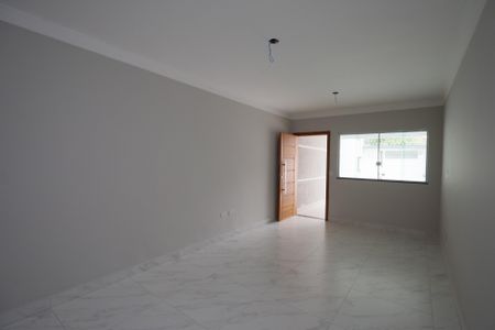 Sala de casa à venda com 3 quartos, 122m² em Vila Mazzei, São Paulo