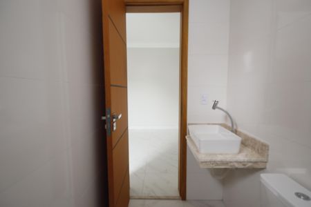 Casa à venda com 122m², 3 quartos e 2 vagasBanheiro da Suíte