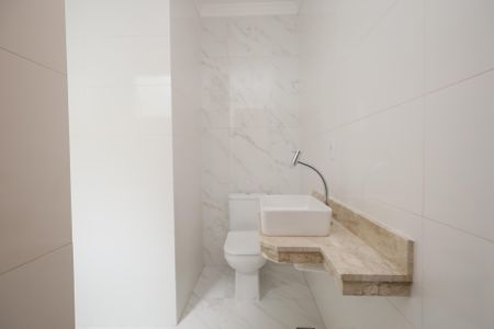 Casa à venda com 122m², 3 quartos e 2 vagasBanheiro da Suíte 2