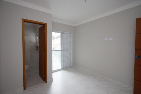 Casa à venda com 122m², 3 quartos e 2 vagasSuíte