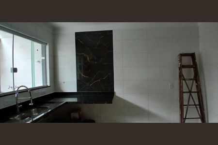 Casa à venda com 122m², 3 quartos e 2 vagasCozinha